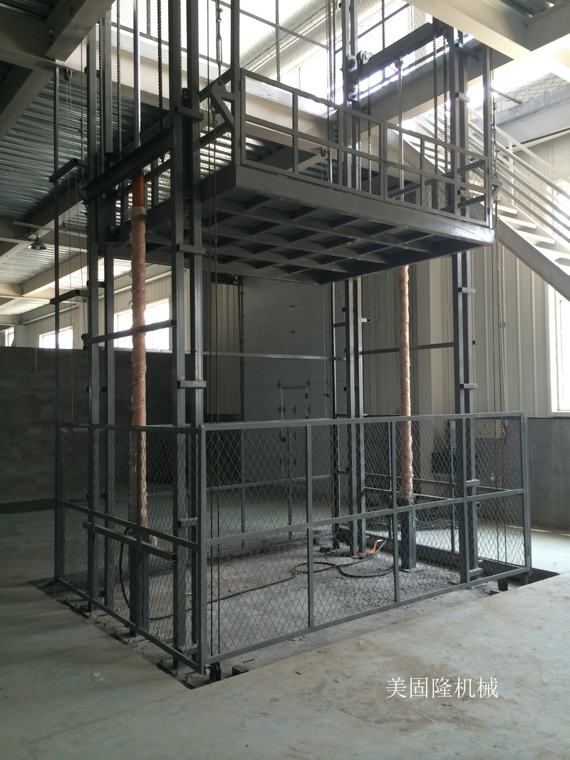 液壓升降貨梯價格